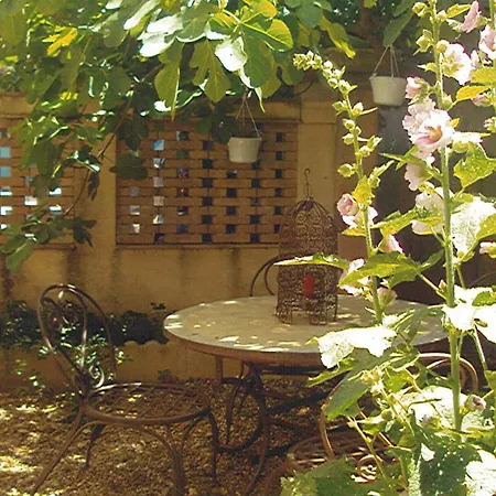 G1124 Holiday home